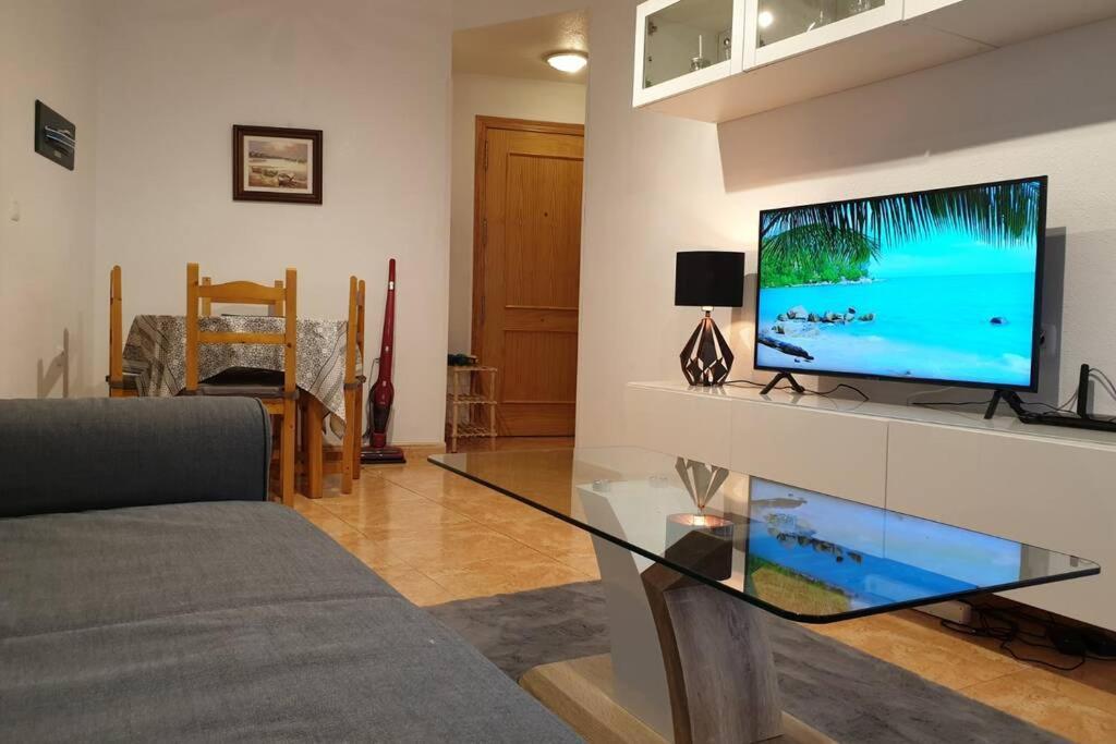 Apartment Playa Cura 150M + Electric Scooters Torrevieja Buitenkant foto